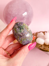 Load image into Gallery viewer, Bolivianite Palmstone 003
