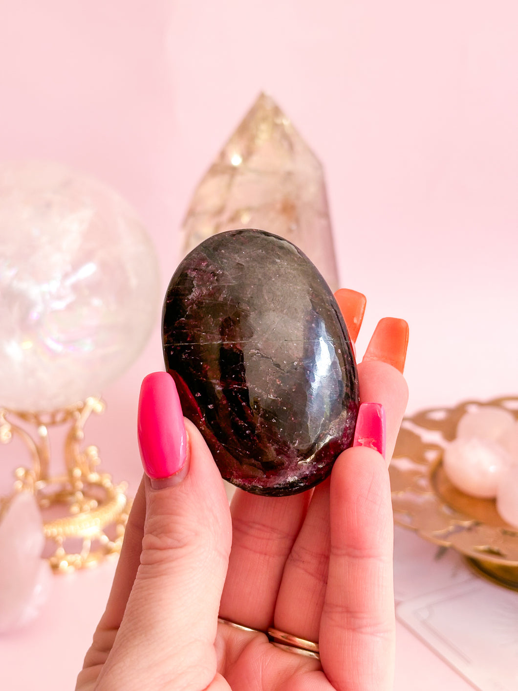 Garnet Palmstone 001