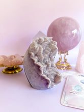 Load image into Gallery viewer, Pink Sugar Rainbow Amethyst with Quartz + Agate
