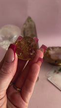 Load and play video in Gallery viewer, Citrine Faceted Heart 006
